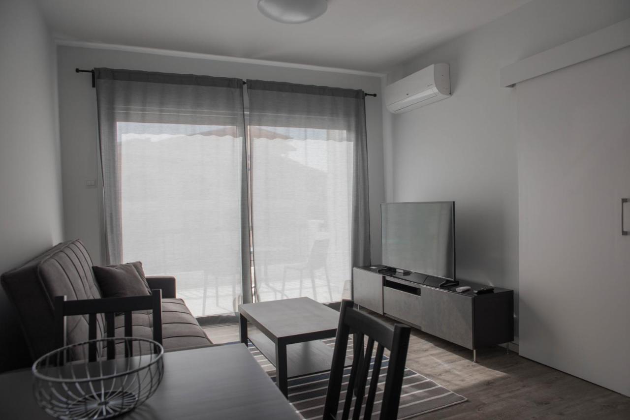 One Bedroom Apartment In Paphos In Good Location المظهر الخارجي الصورة