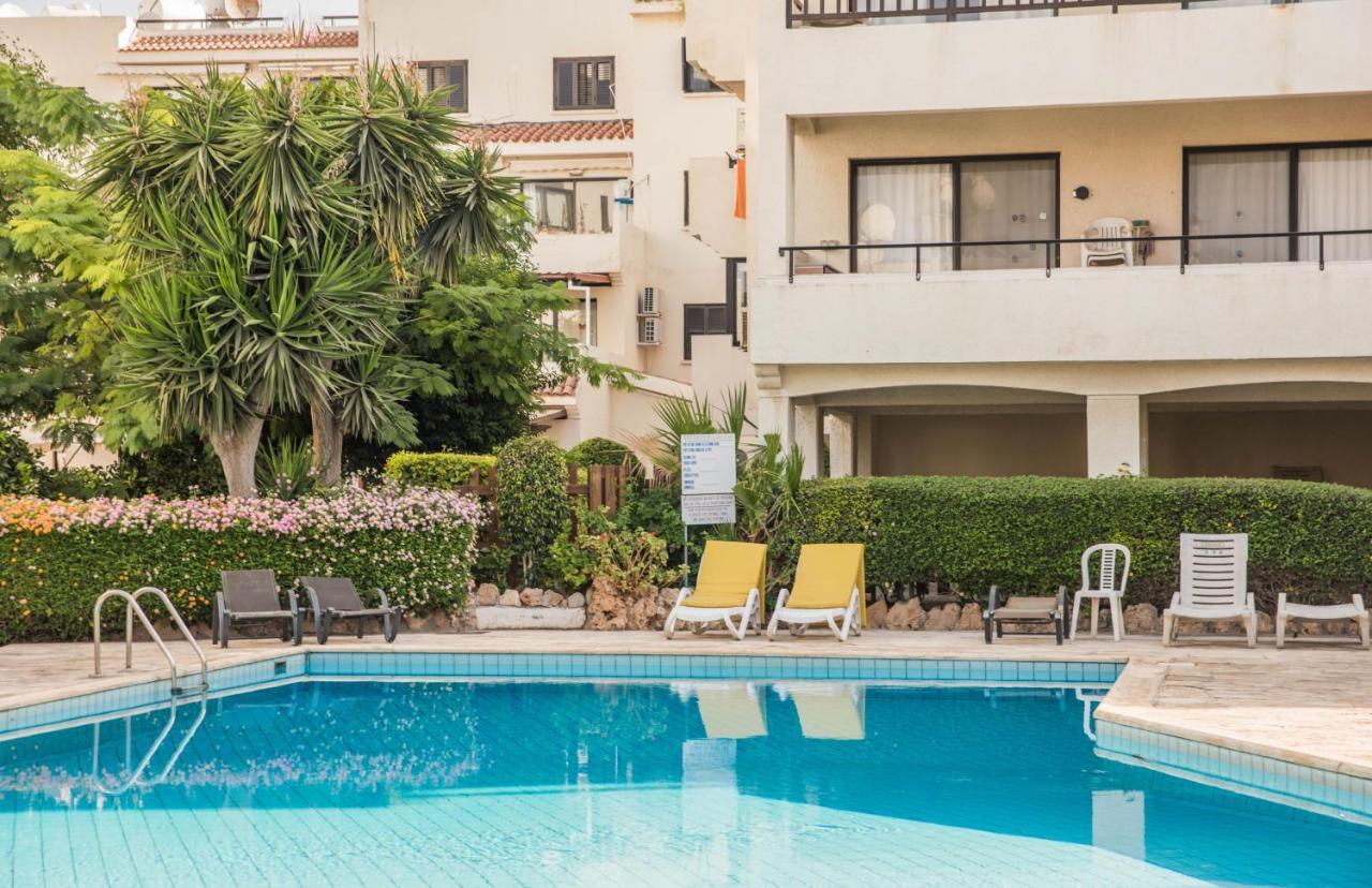 One Bedroom Apartment In Paphos In Good Location المظهر الخارجي الصورة